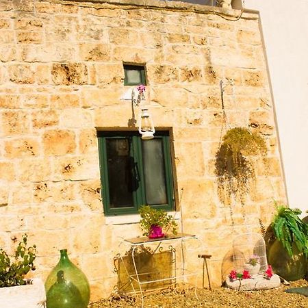 הוילה אוסטוני Borgo Degli Artisti מראה חיצוני תמונה
